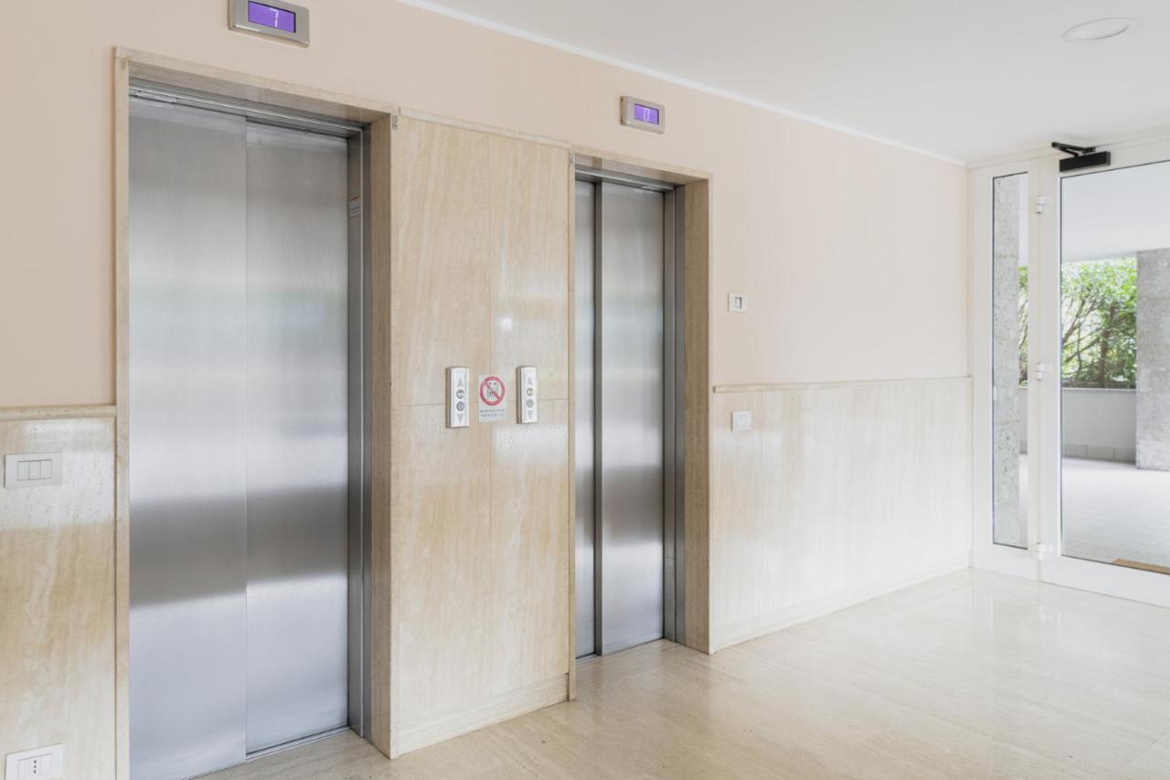 Easylife - Accogliente Dimora Con Balcone Apartamento Milão Exterior foto